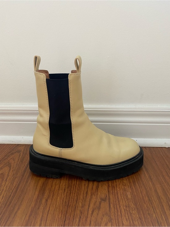 Shoes - Alias Mae Cream Leather Chelsea Boot with Black Elastic Panel - size 38